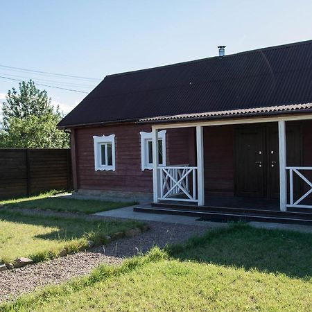 "Дальний Кордон" Hotel Moshchanytsya Екстериор снимка