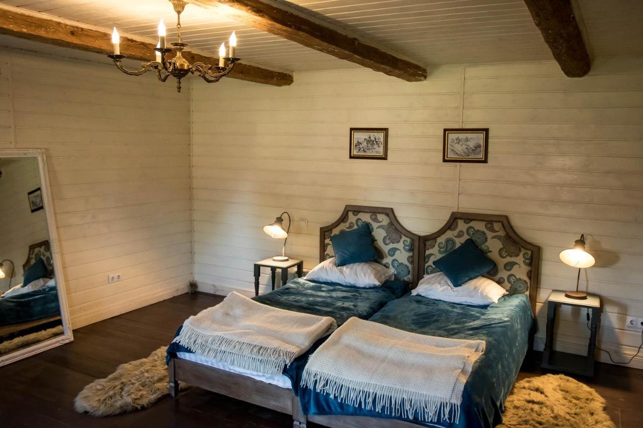 "Дальний Кордон" Hotel Moshchanytsya Екстериор снимка