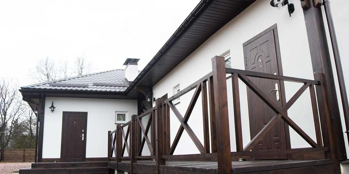 "Дальний Кордон" Hotel Moshchanytsya Екстериор снимка